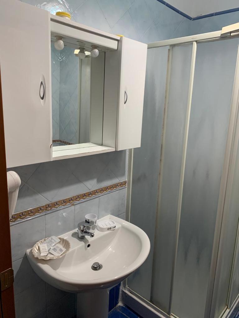Bb Dante Bed & Breakfast Messina Dış mekan fotoğraf